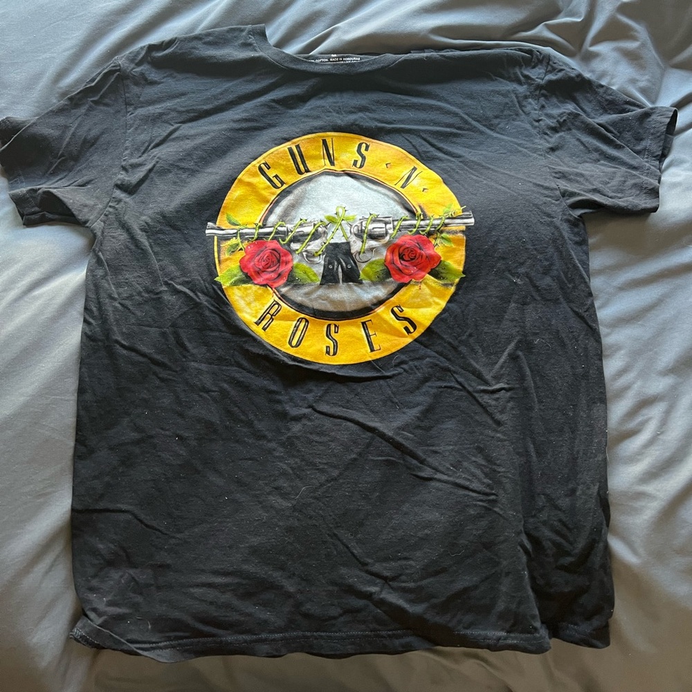 Men’s Guns N’ Roses T-Shirt Size Medium